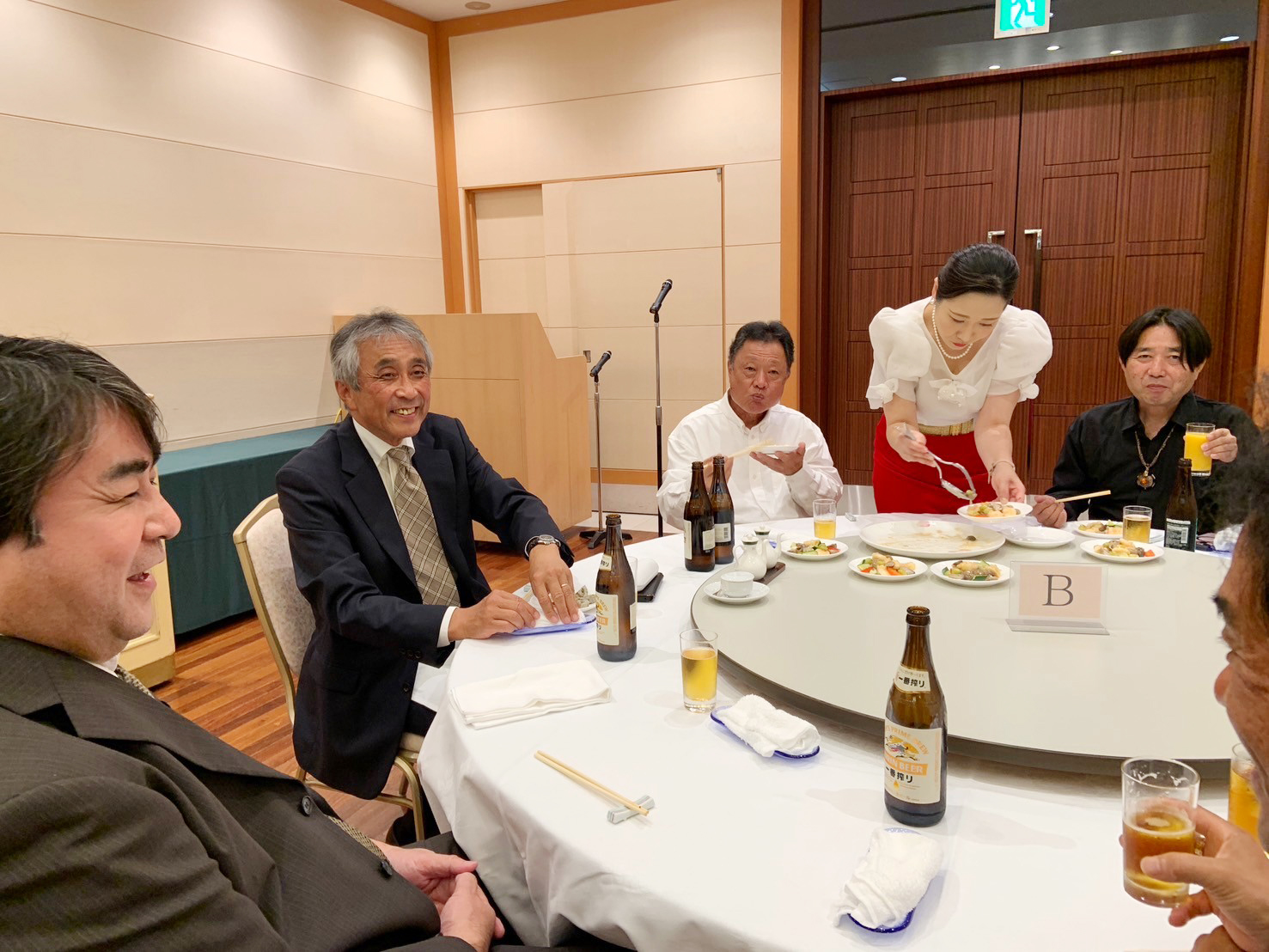 会話が弾む鈴・YOU会